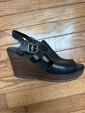 Timberland Black Leather Slingback Wedge Sandals with Brown Wood-Effect Platform